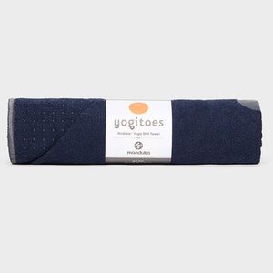 Manduka Yogitoes® Yoga Mat Towel
